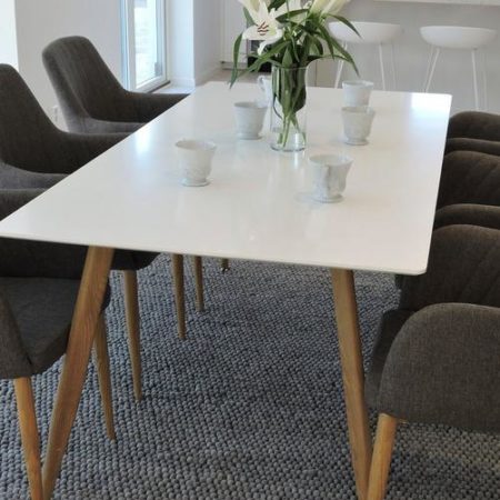 Bild på Matgrupp med Polarbord och 6 st Comfort stolar - Venture Home